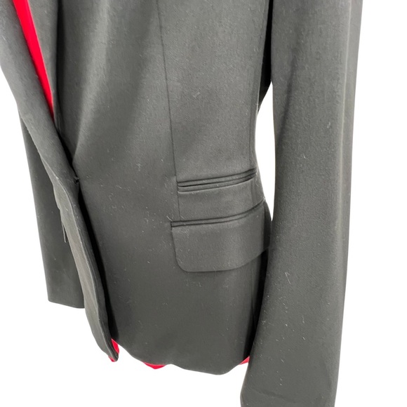 Size 8 EUC - Express Black Fitted Blazer - Picture 5 of 14
